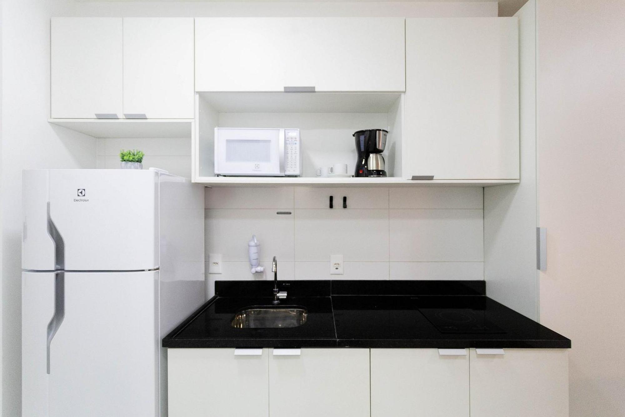 Hub Vila Madalena - Studios Por Temporada 圣保罗 外观 照片