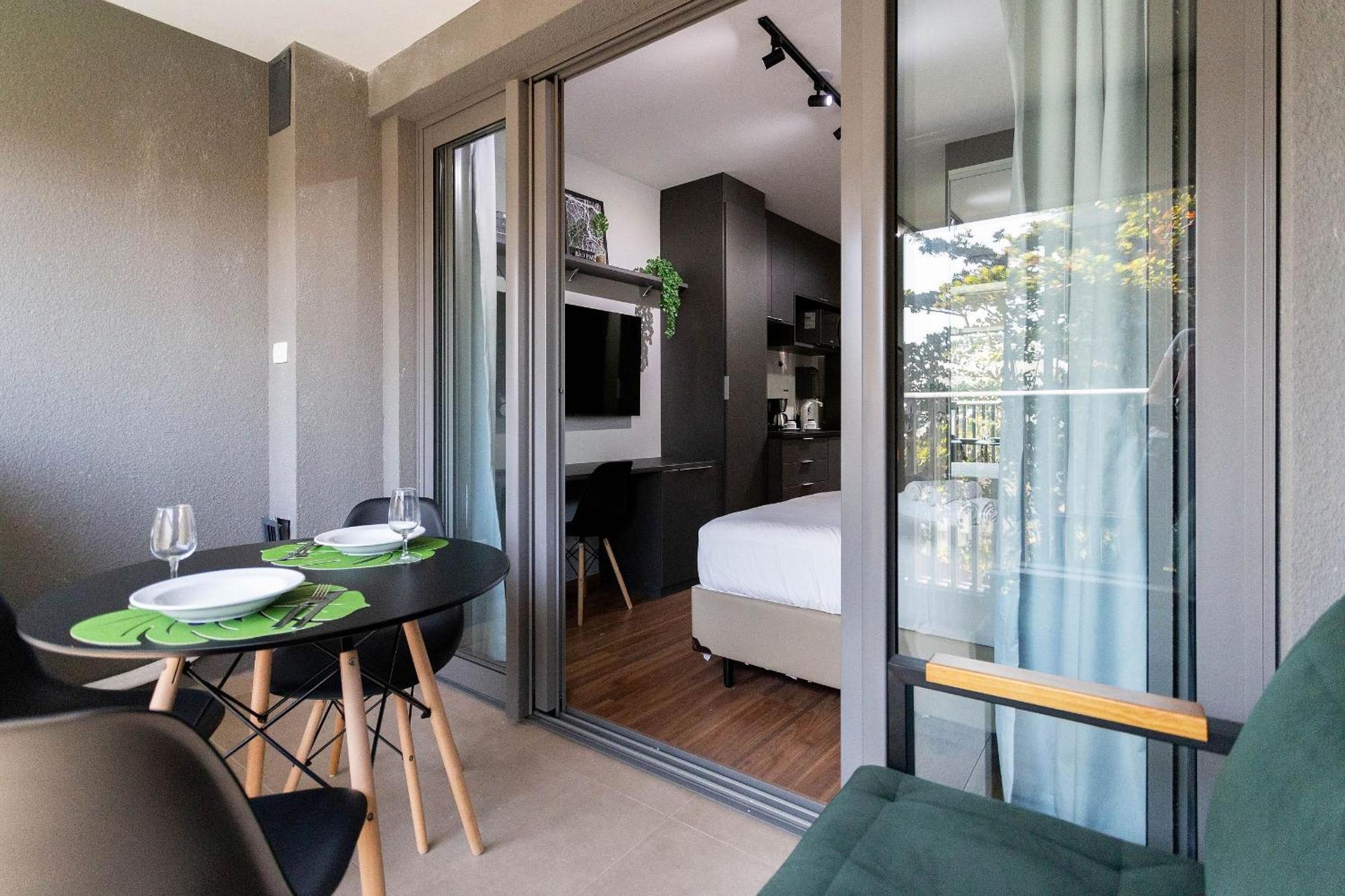 Hub Vila Madalena - Studios Por Temporada 圣保罗 外观 照片